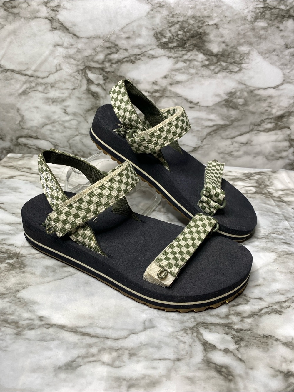 Eddie Bauer x The Great Sandals